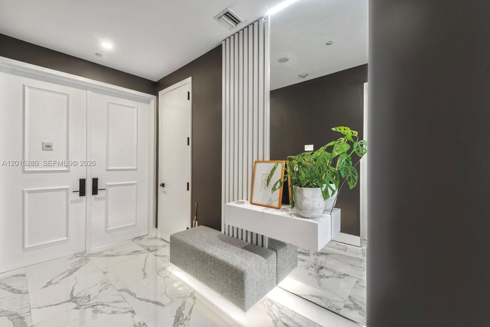 100 S Pointe Dr # 2003, Miami Beach FL 33139 — 19