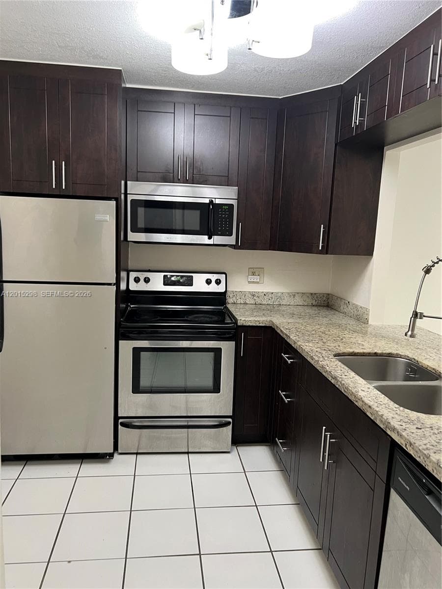 8307 SW 142nd Ave # F103, Miami FL 33183 — 4