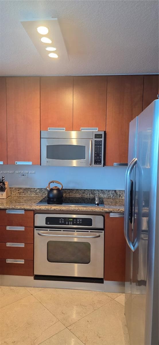 6515 Collins Ave # 1107, Miami Beach FL 33141 — 16