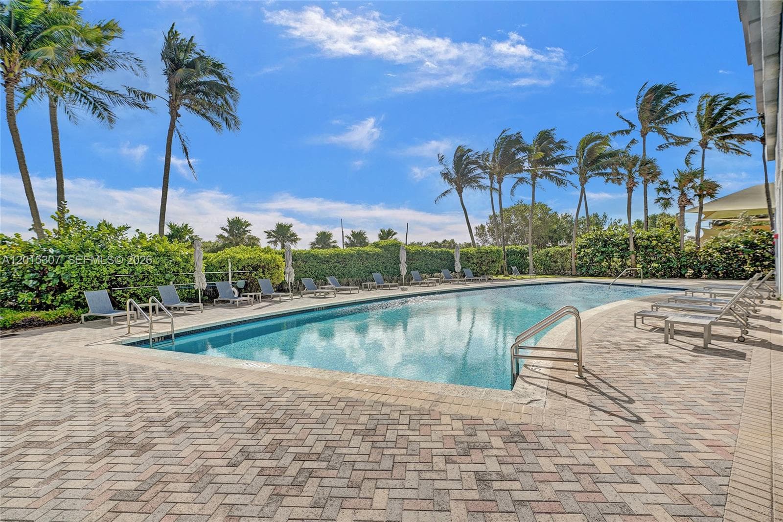 6515 Collins Ave # 1107, Miami Beach FL 33141 — 7