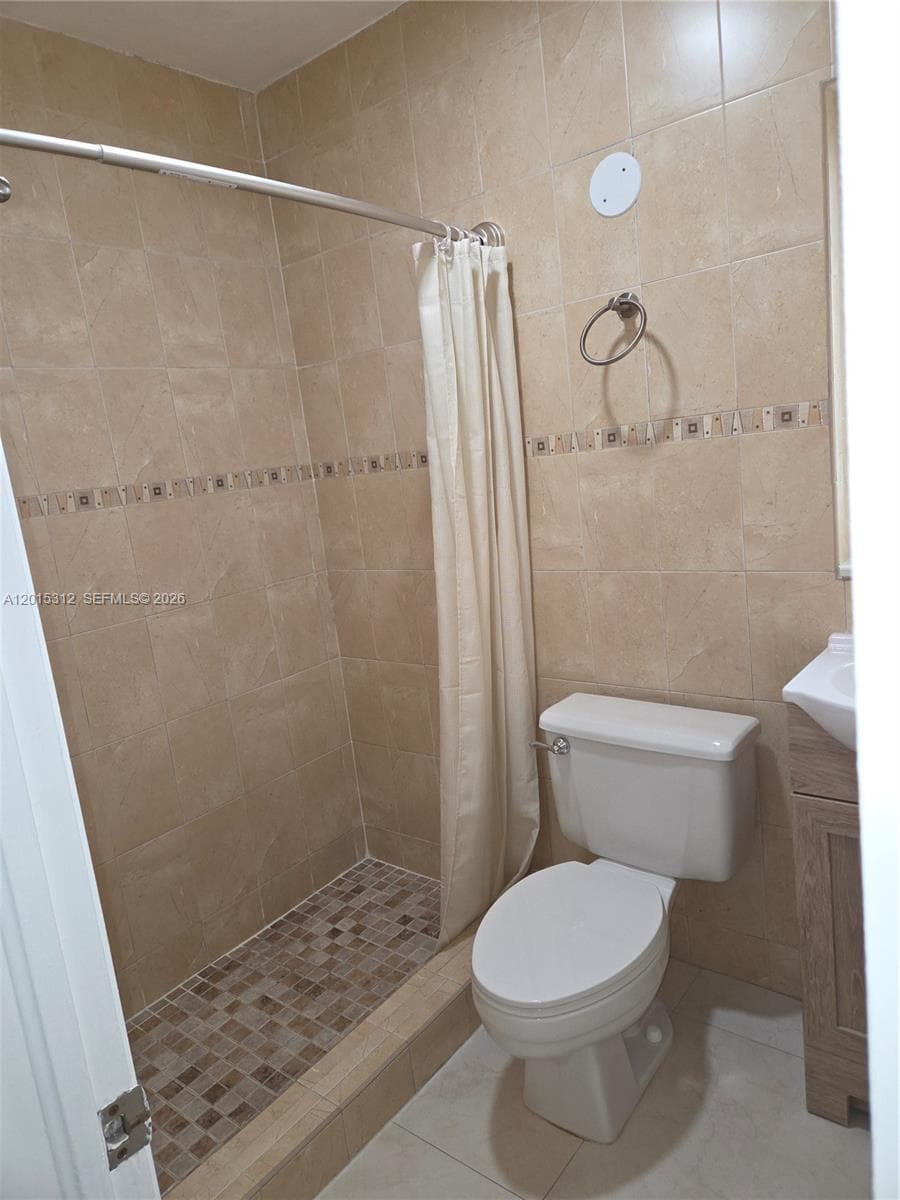 1680 E 5th Ave # 1690, Hialeah FL 33010 — 9