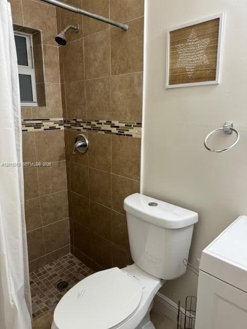 1270 NE 210th Ter # B, Miami FL 33179 — 9