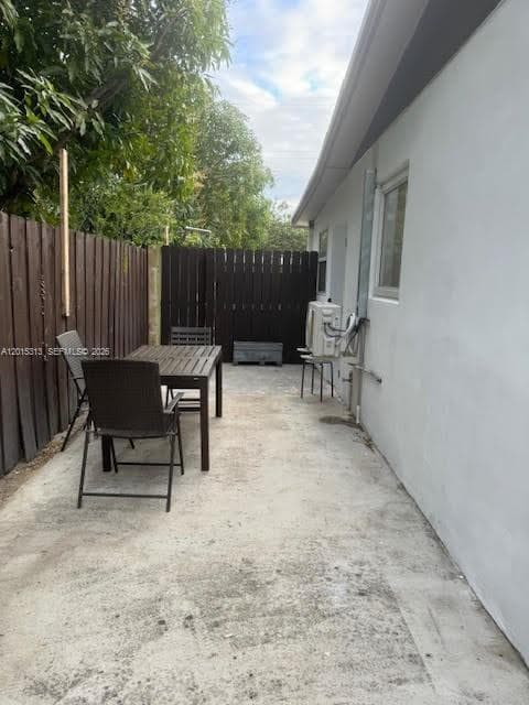 1270 NE 210th Ter # B, Miami FL 33179 — 10