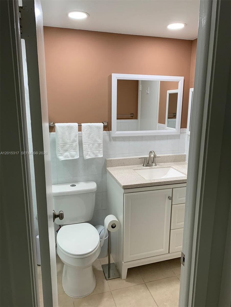 7915 Camino Real # N217, Miami FL 33143 — 8