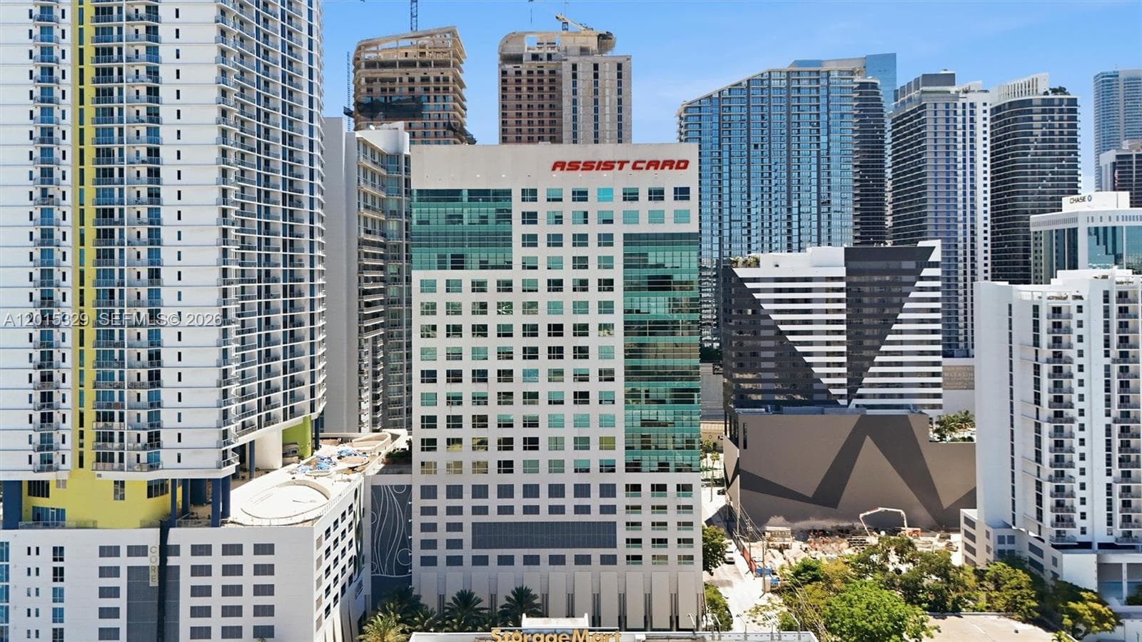175 SW 7th St # 1614, Miami FL 33130 — 3