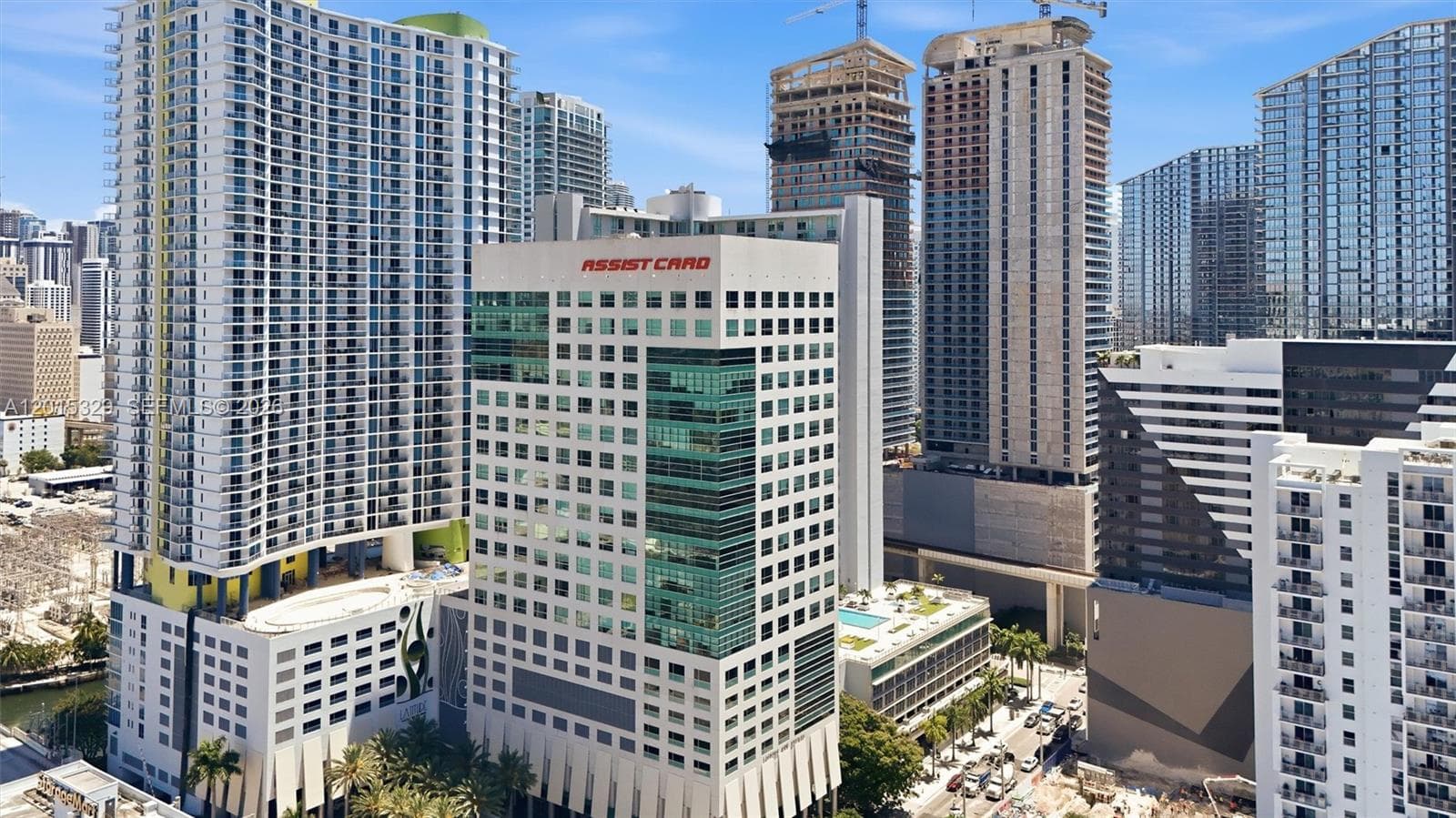 175 SW 7th St # 1614, Miami FL 33130 — 30