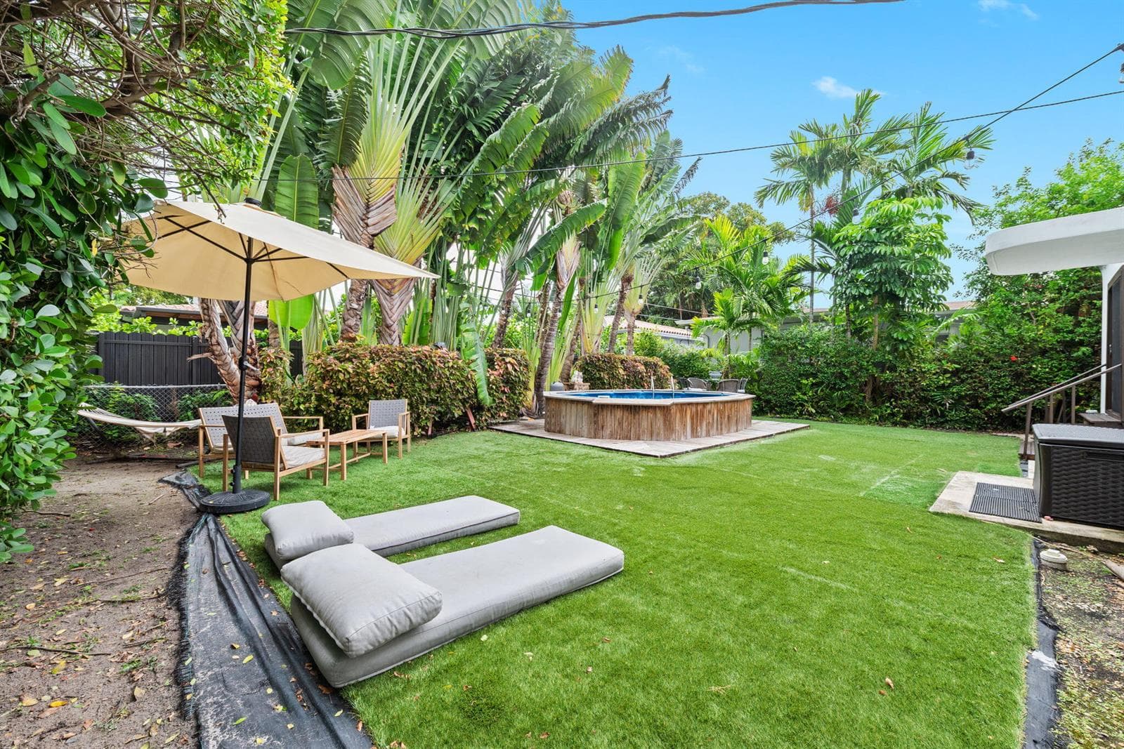 2183 Bay Drive, Miami Beach FL 33141 — 10