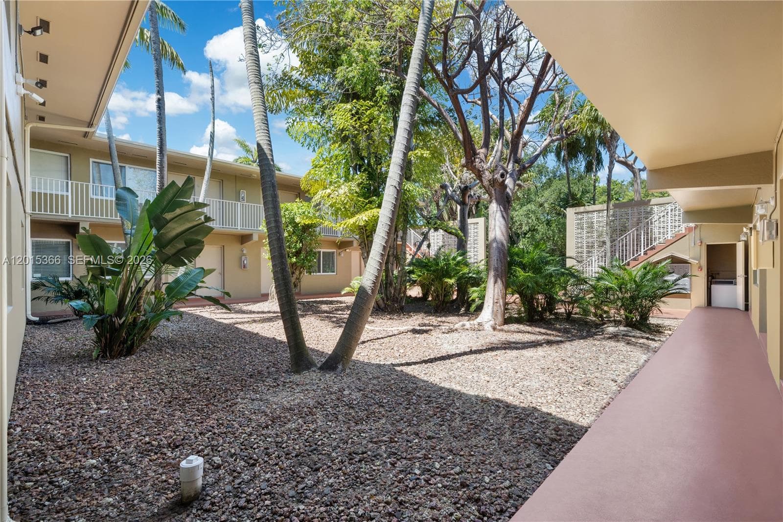 6330 SW 79th St # 4, South Miami FL 33143 — 15
