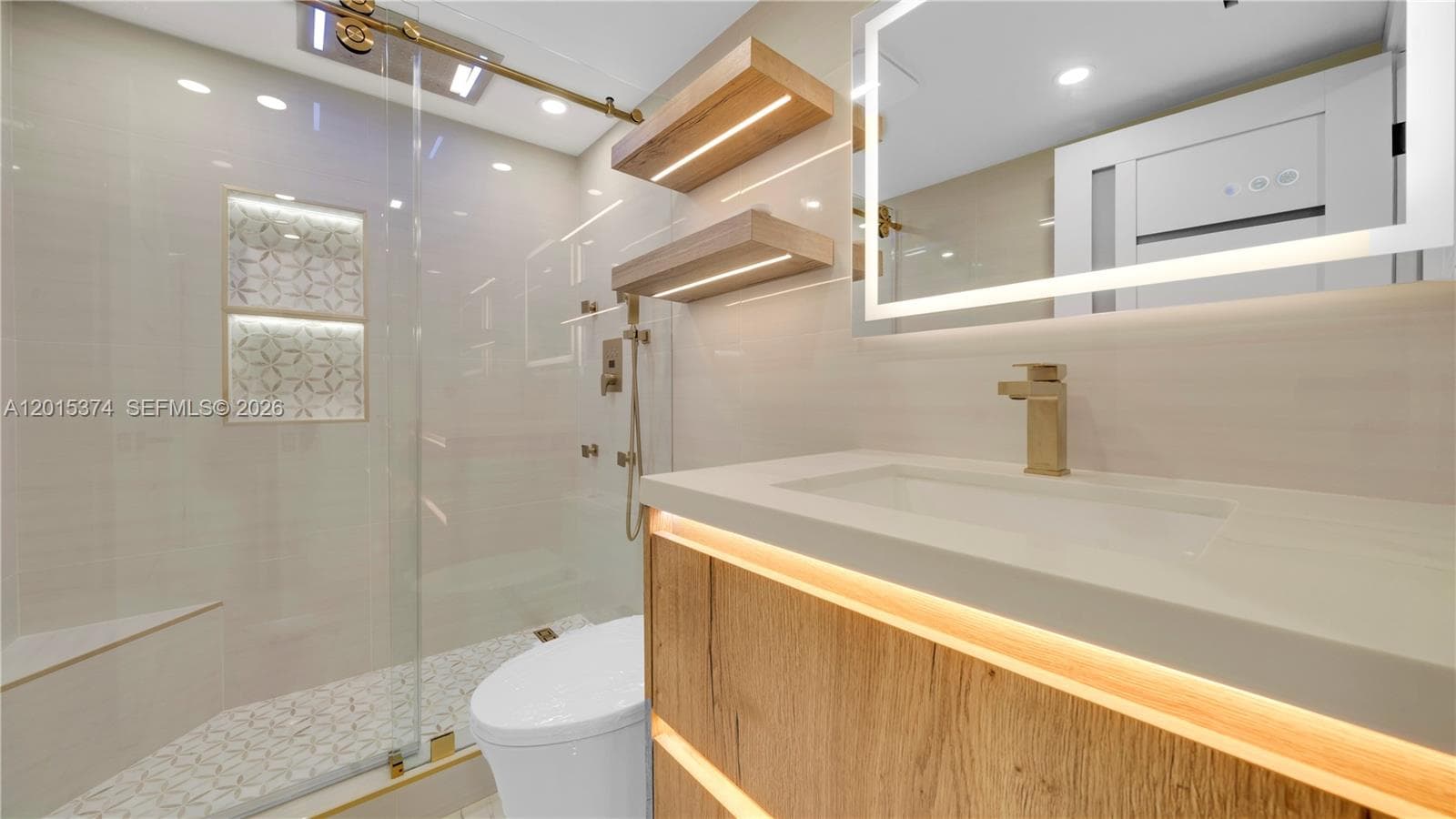 1623 Collins Ave # 415, Miami Beach FL 33139 — 17