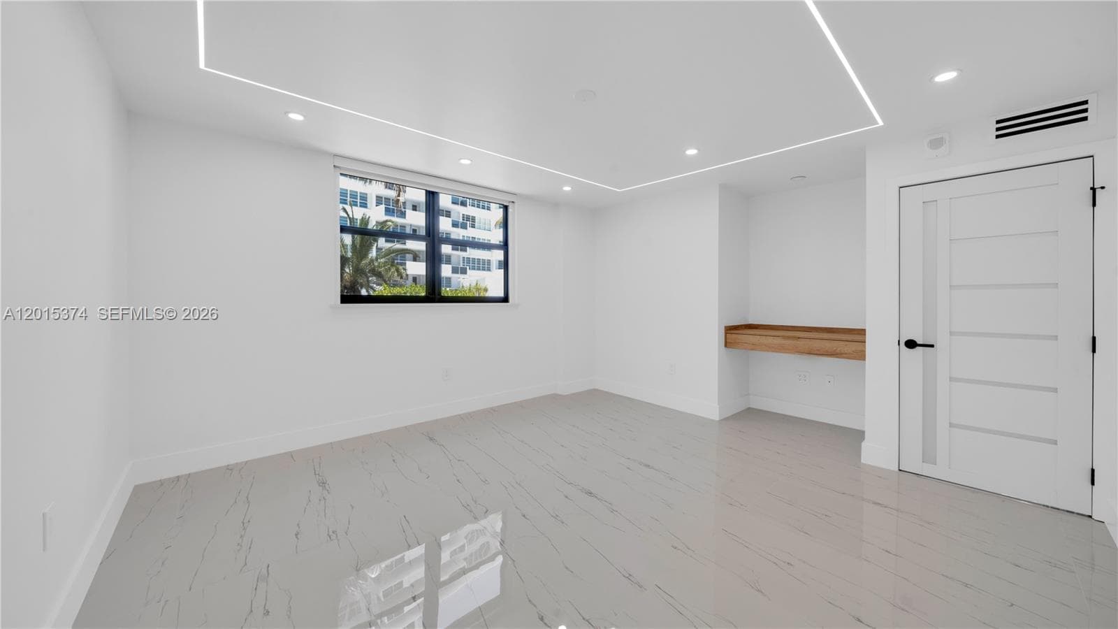 1623 Collins Ave # 415, Miami Beach FL 33139 — 28