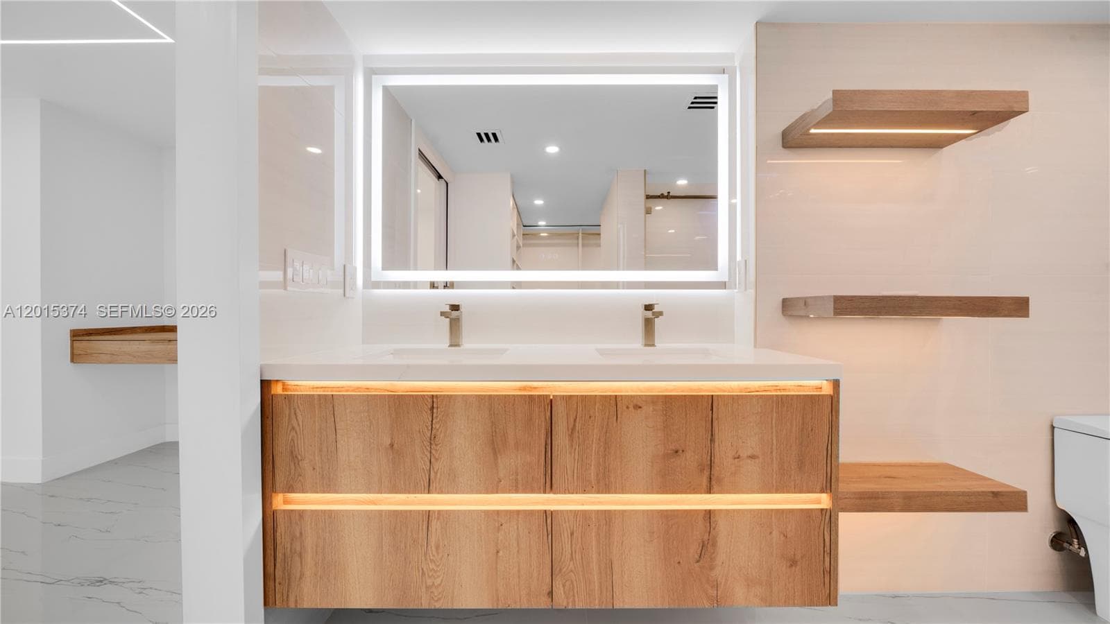 1623 Collins Ave # 415, Miami Beach FL 33139 — 21