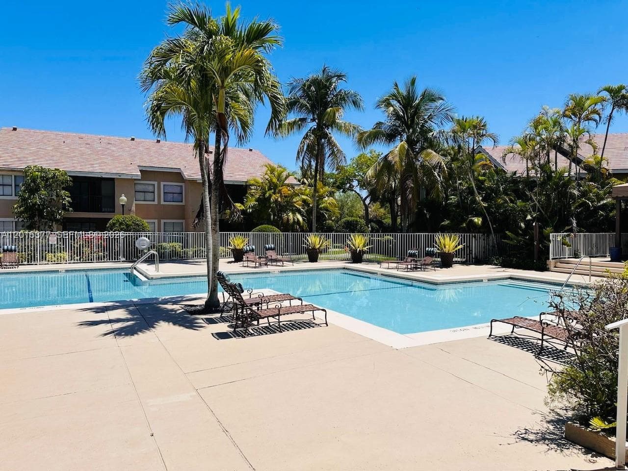 15680 SW 106th Ln # 804, Miami FL 33196 — 3