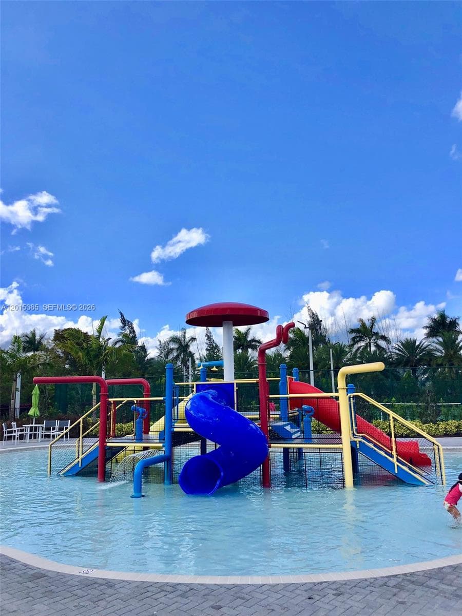 10597 NW NW 81 TERRACE # 10597, Doral FL 33178 — 26