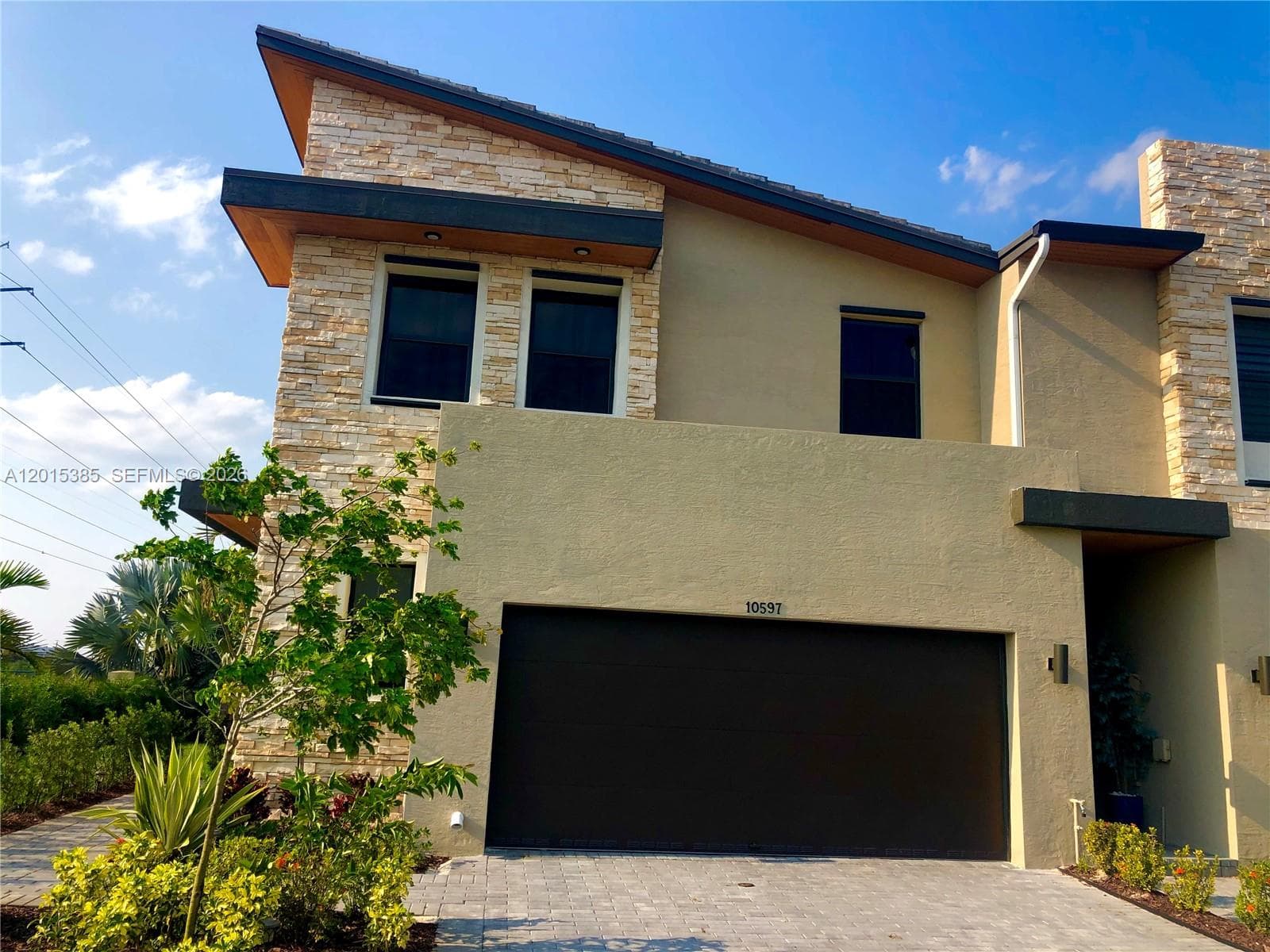 10597 NW NW 81 TERRACE # 10597, Doral FL 33178 — 3