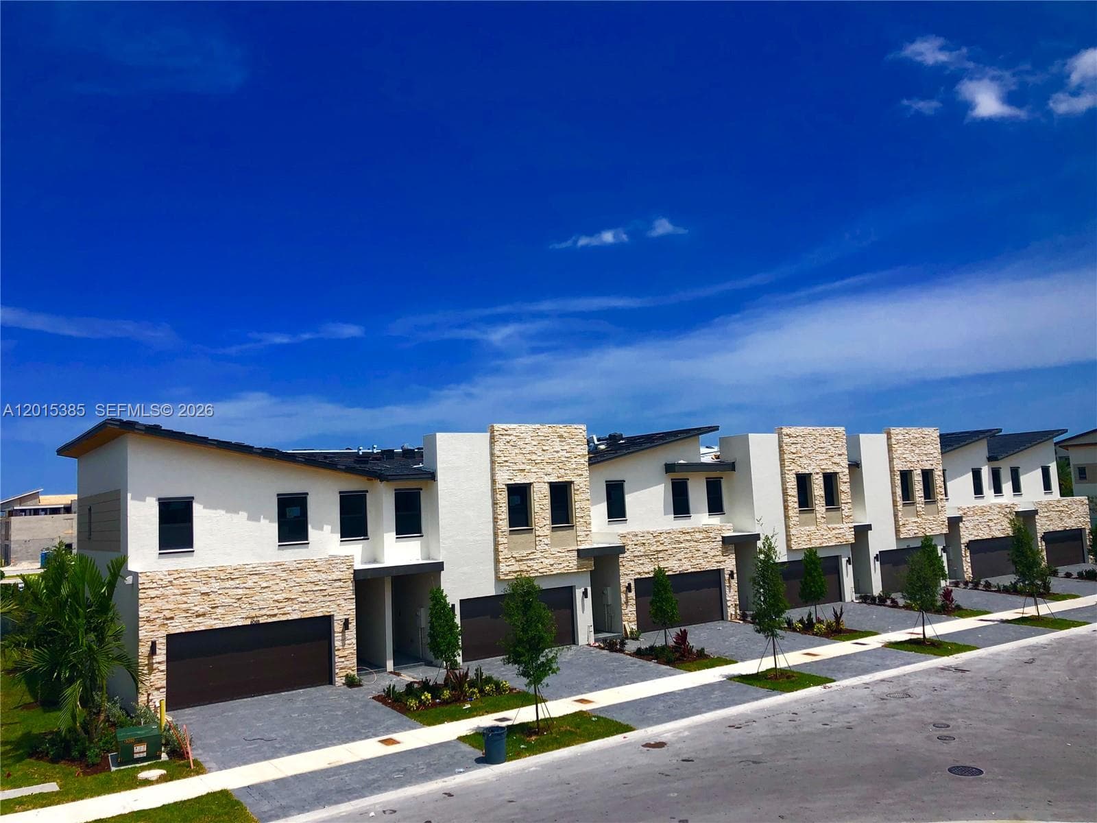 10597 NW NW 81 TERRACE # 10597, Doral FL 33178 — 34