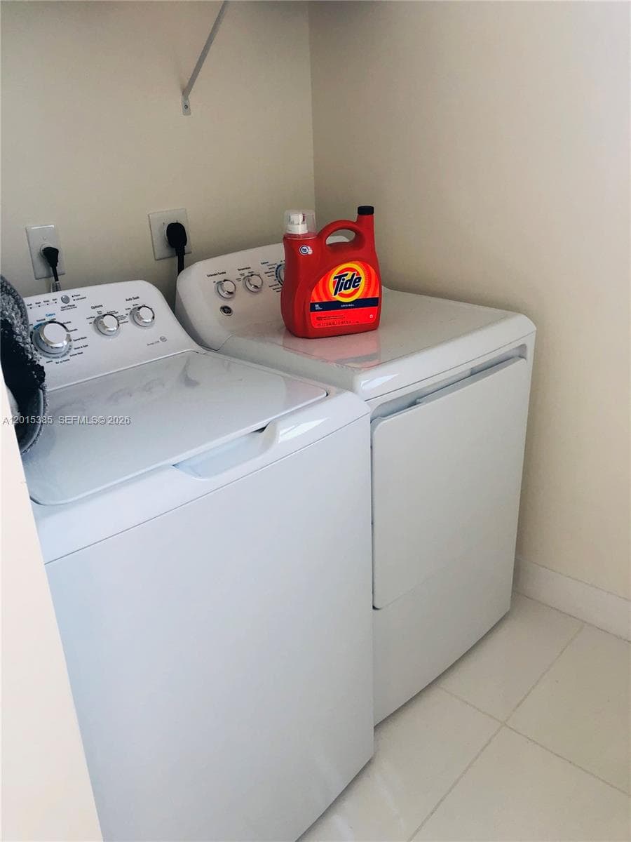10597 NW NW 81 TERRACE # 10597, Doral FL 33178 — 14