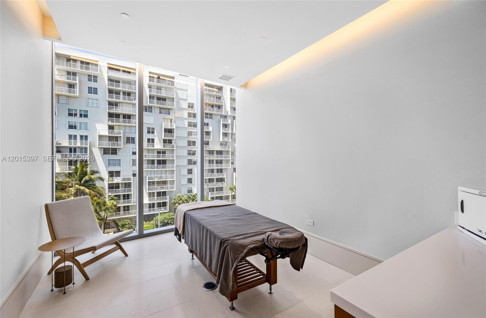 175 SE 25 Road # 1203, Miami FL 33129 — 50