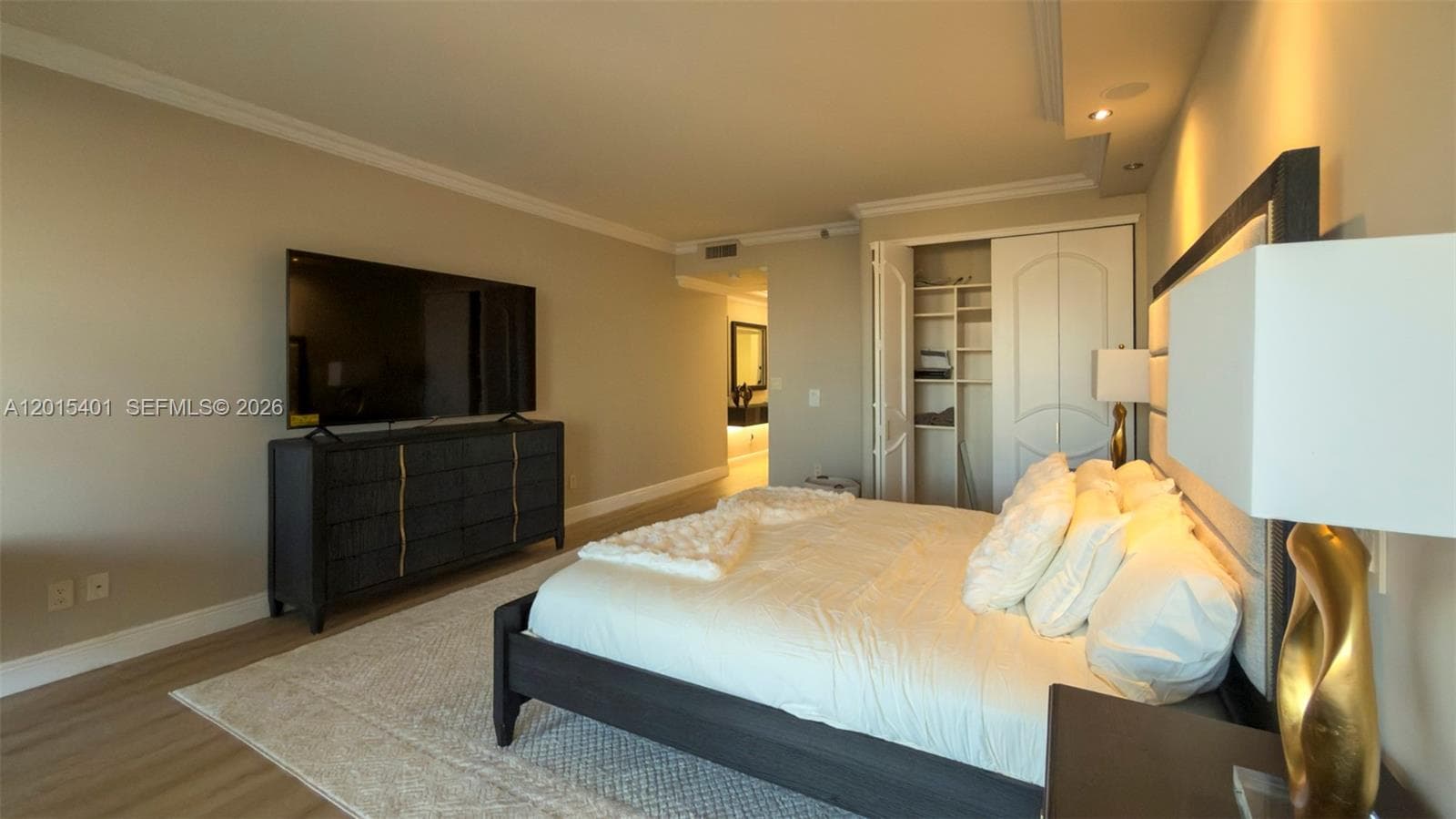 2000 Island Blvd # 3004, Aventura FL 33160 — 17
