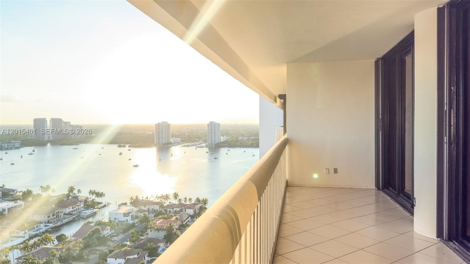2000 Island Blvd # 3004, Aventura FL 33160 — 48
