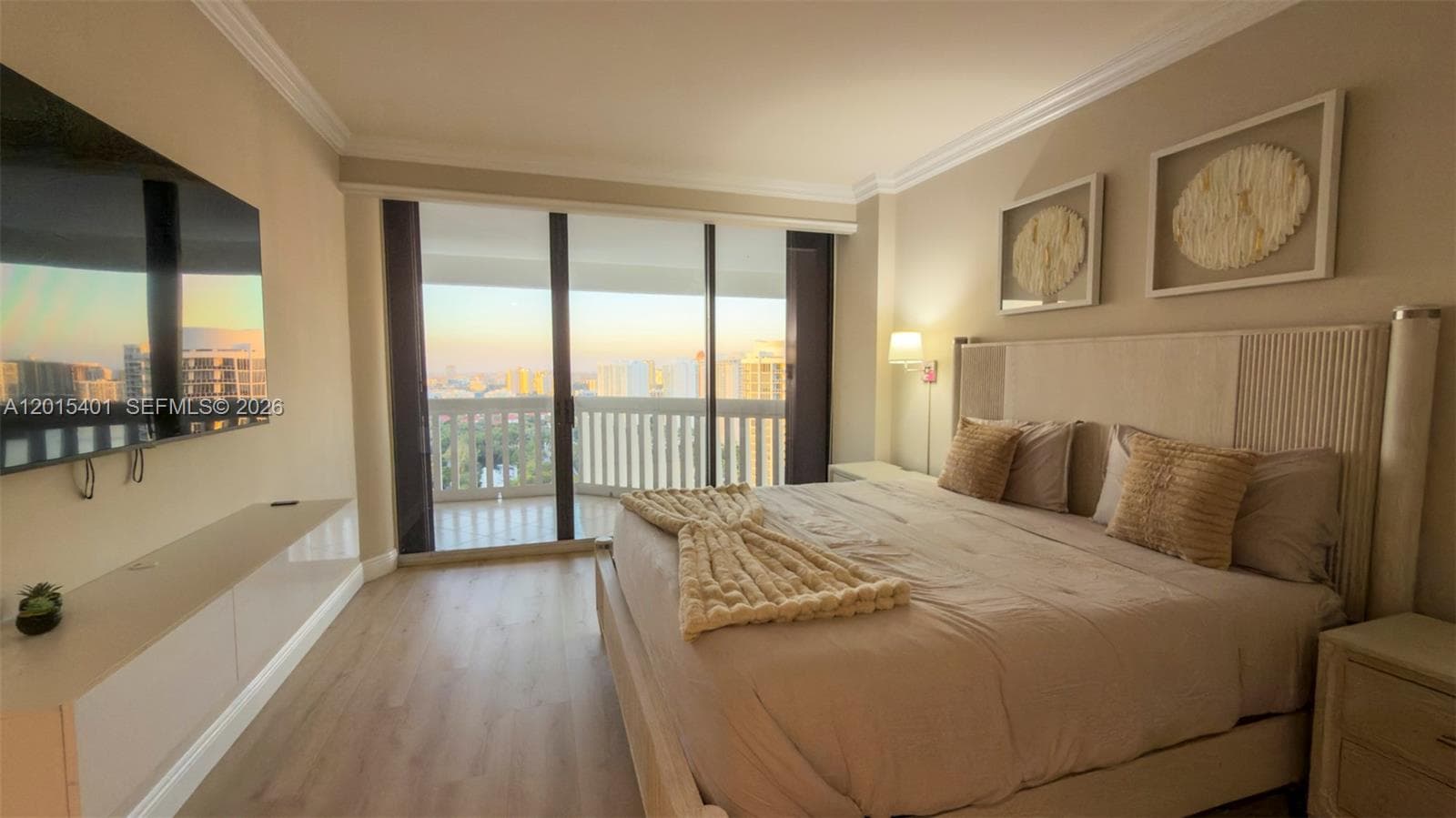 2000 Island Blvd # 3004, Aventura FL 33160 — 35