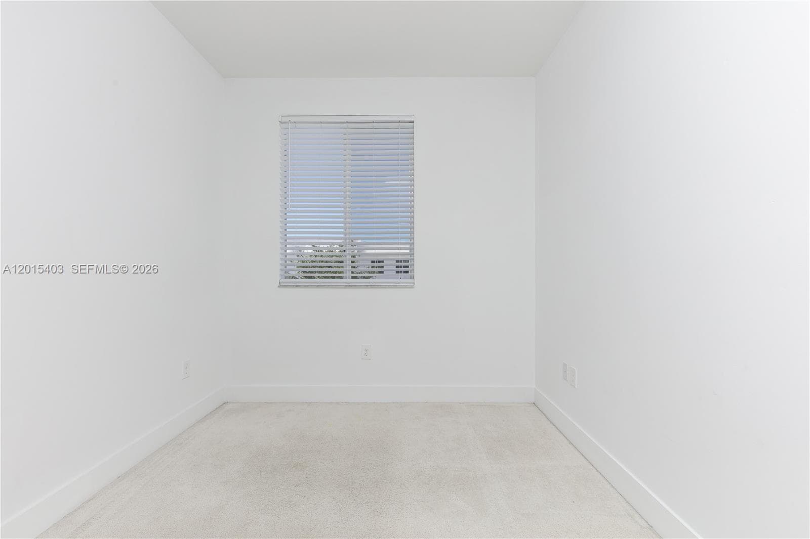 2610 NE 213th St # 103, Miami FL 33180 — 11