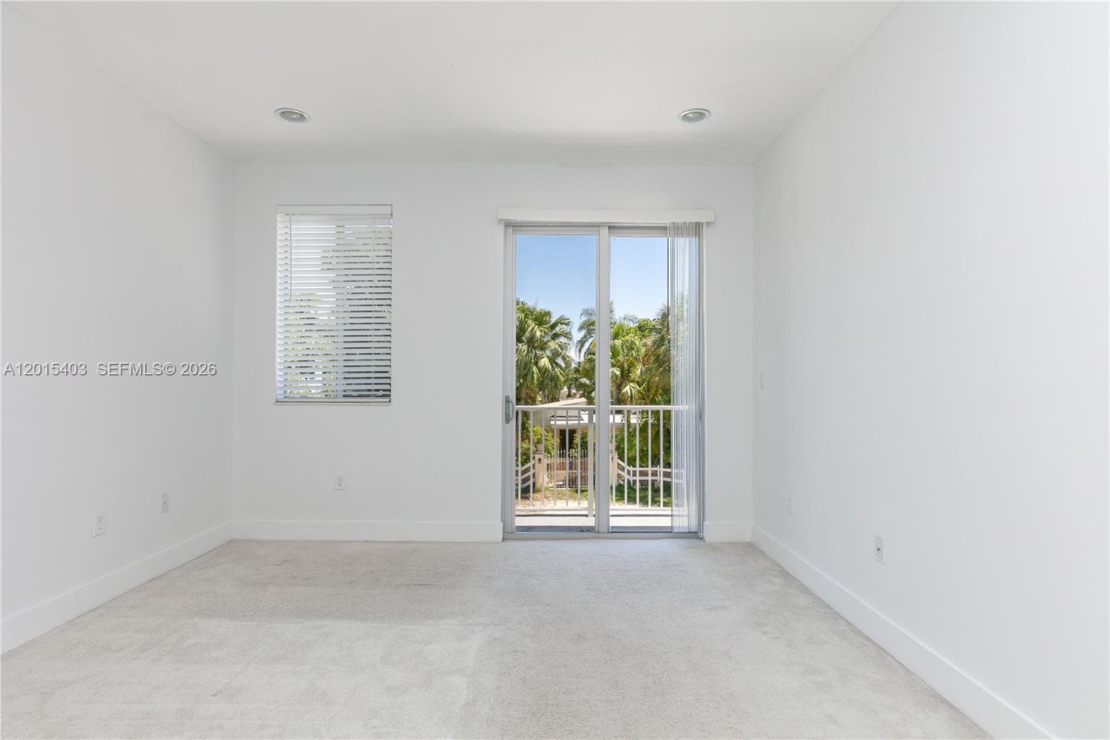 2610 NE 213th St # 103, Miami FL 33180 — 19