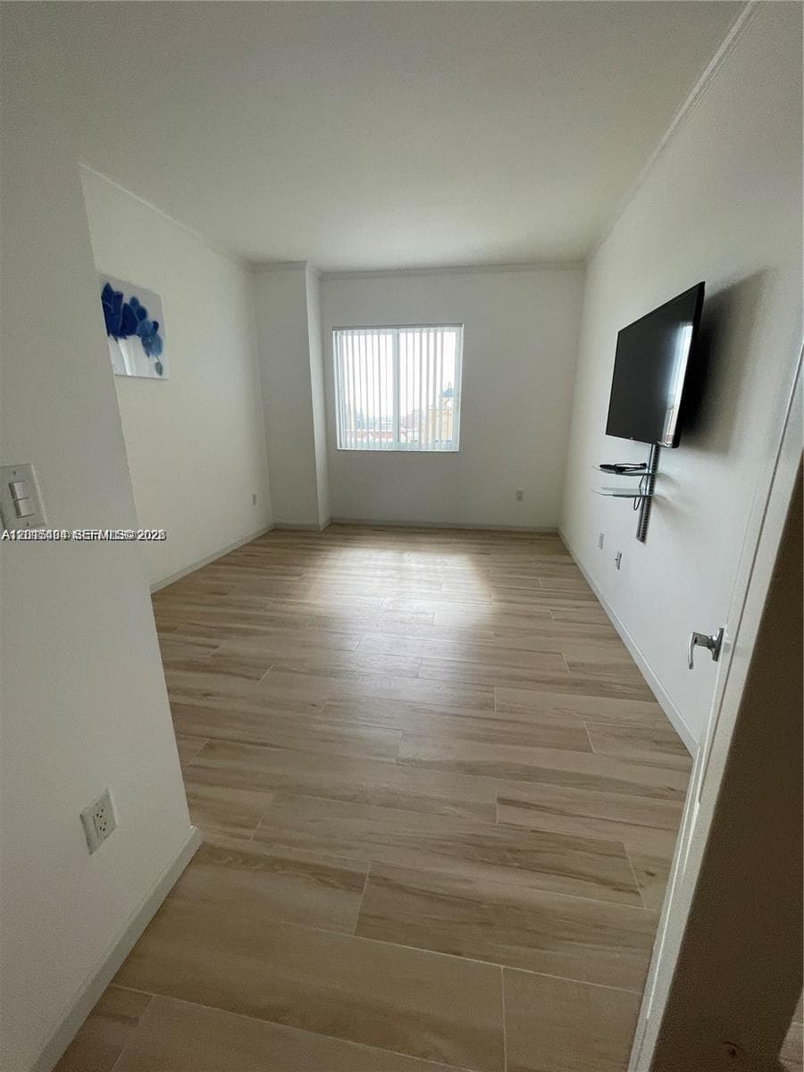 10 Aragon Ave # 1220, Coral Gables FL 33134 — 7