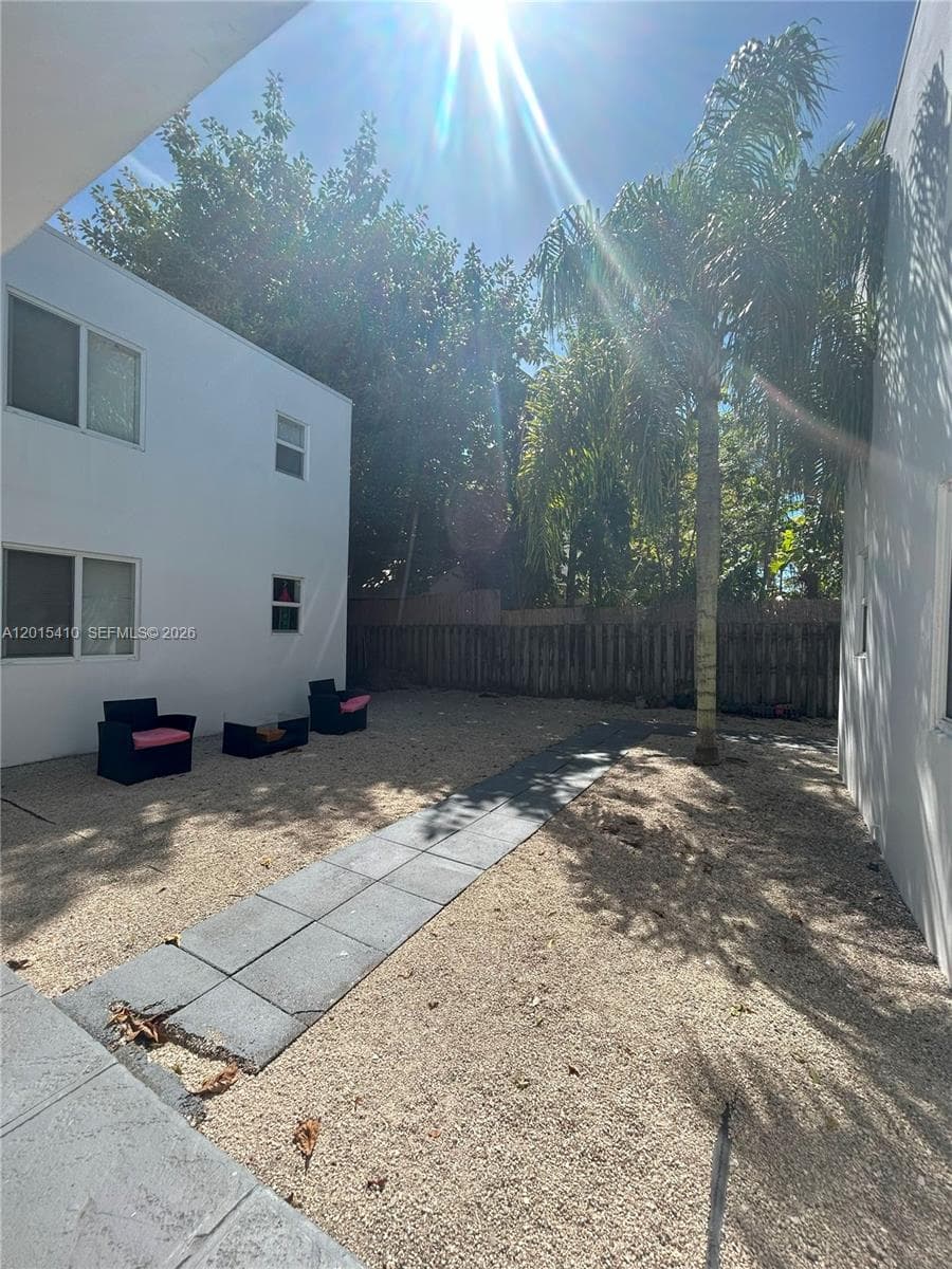5814 NE 4th Ct # 3, Miami FL 33137 — 18