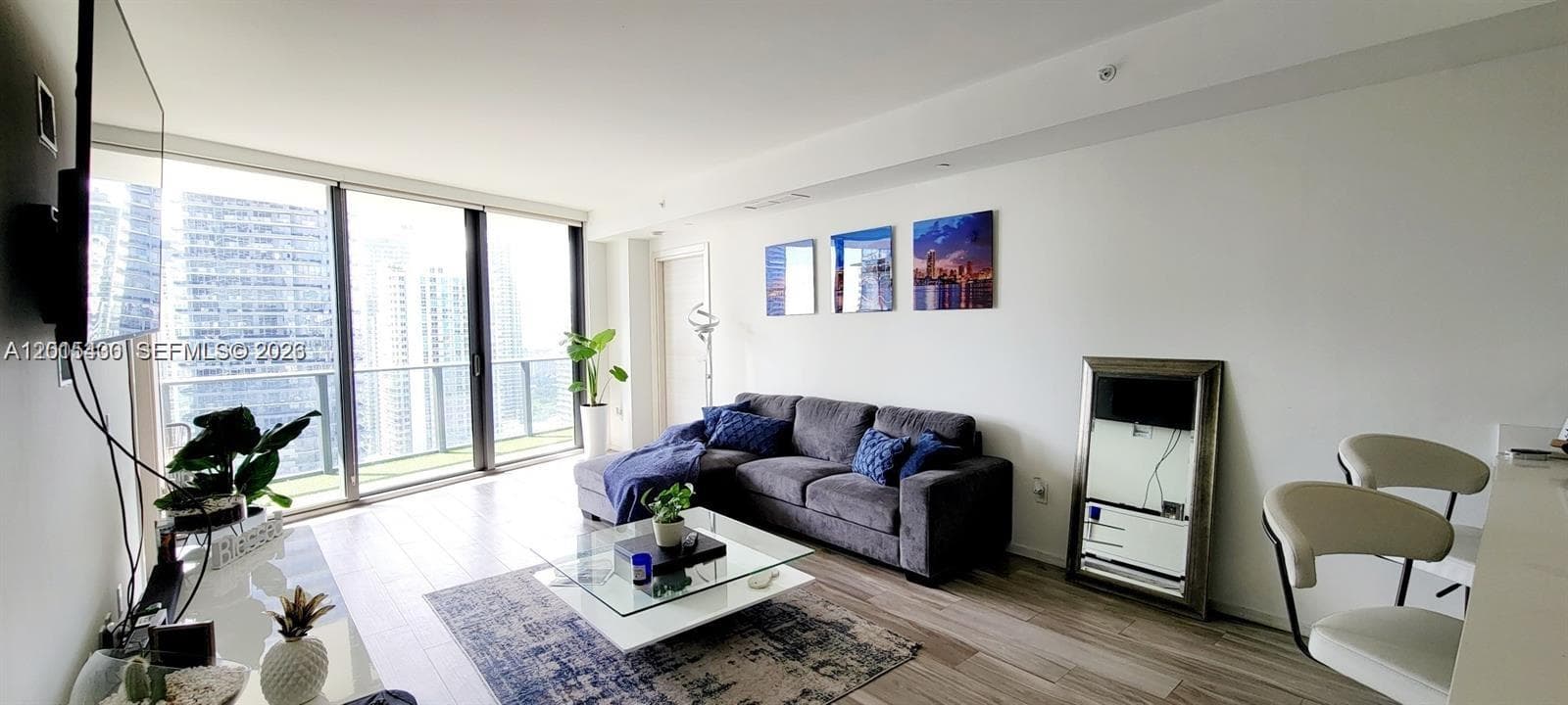 801 S Miami Ave # 3402, Miami FL 33130 — 3