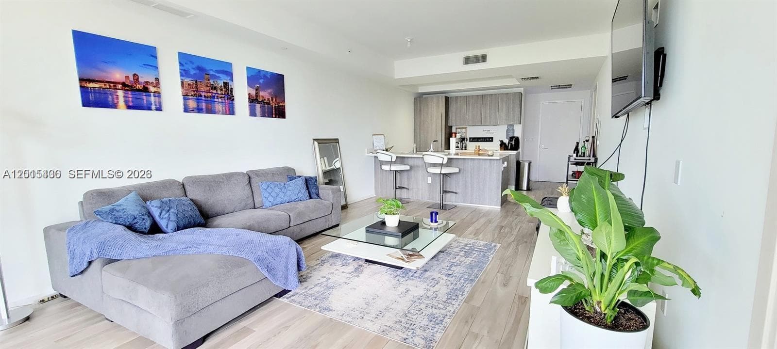 801 S Miami Ave # 3402, Miami FL 33130 — 4