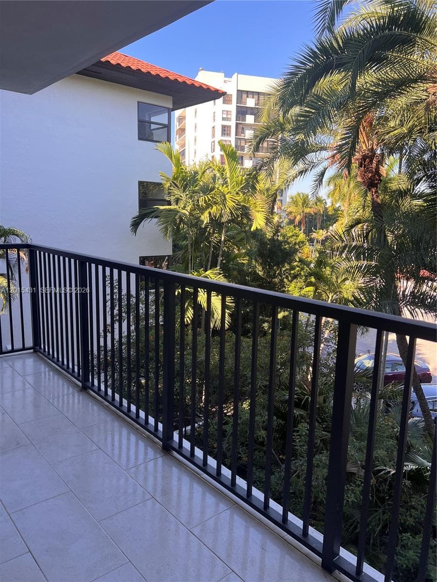 55 Ocean Lane Dr # 3030, Key Biscayne FL 33149 — 12