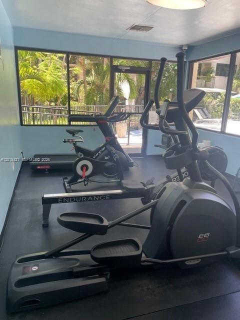 55 Ocean Lane Dr # 3030, Key Biscayne FL 33149 — 31