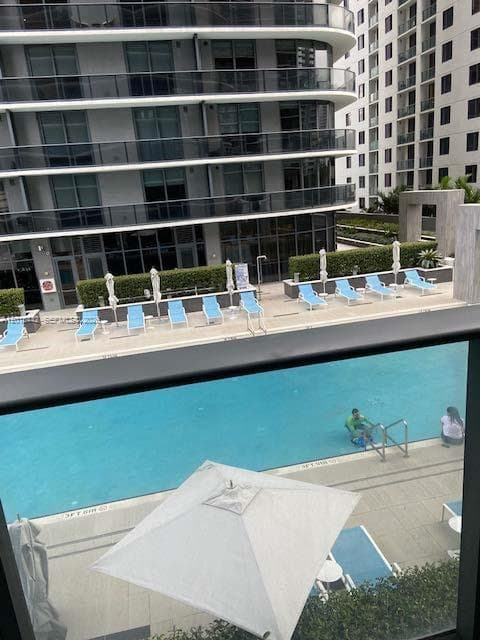 45 SW 9th St # 1007, Miami FL 33130 — 12