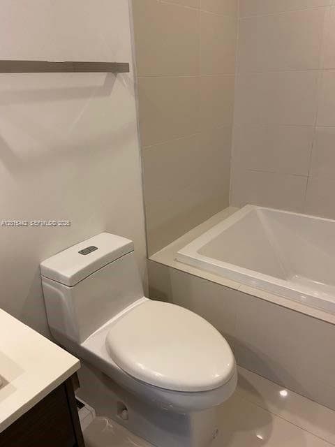45 SW 9th St # 1007, Miami FL 33130 — 22