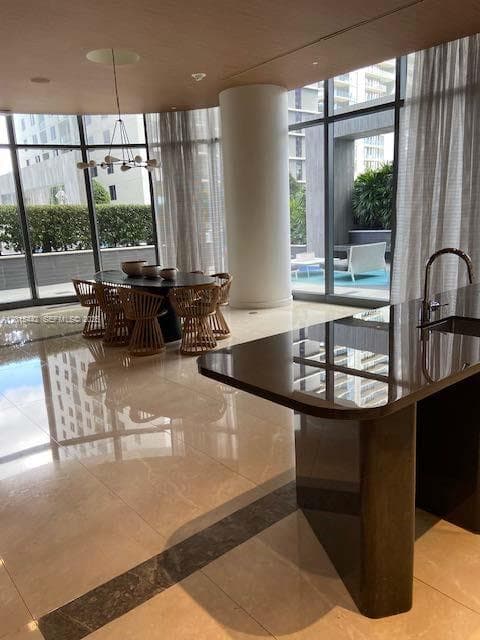 45 SW 9th St # 1007, Miami FL 33130 — 44