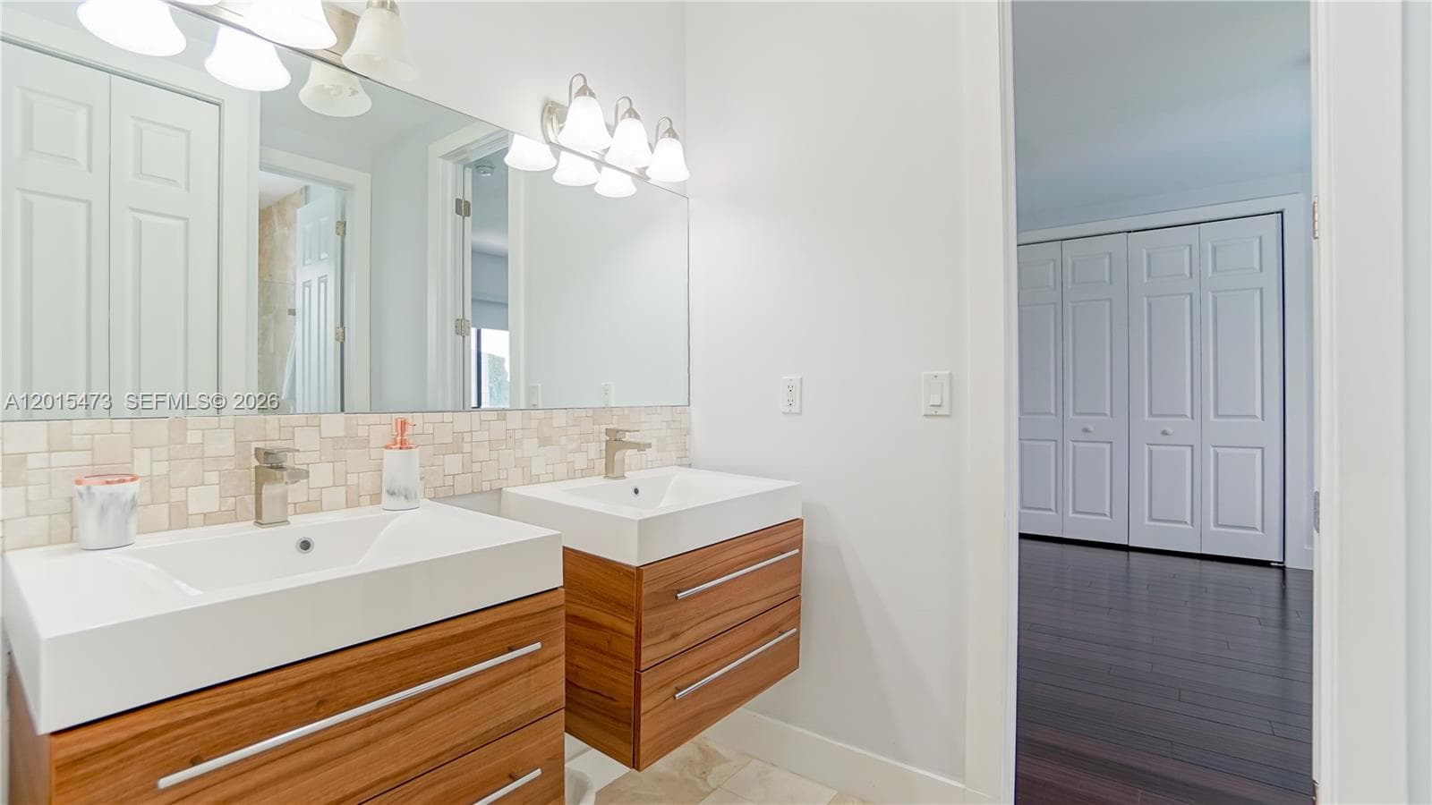 6950 SW 97th Ave, Miami FL 33173 — 25