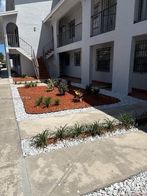 1460 N 43rd Pl # 106, Hialeah FL 33012 — 4