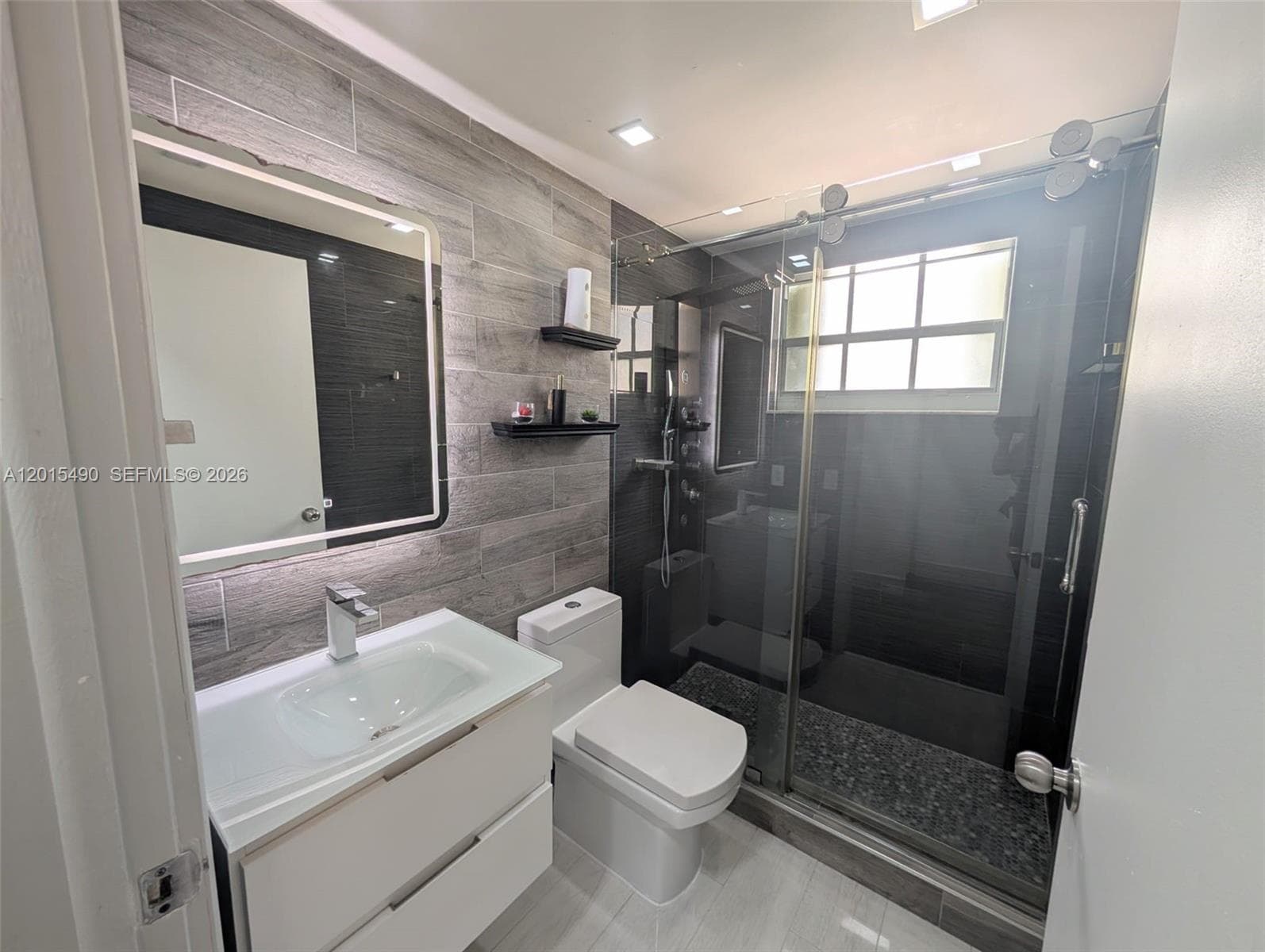 15356 SW 42nd Ln, Miami FL 33185 — 17