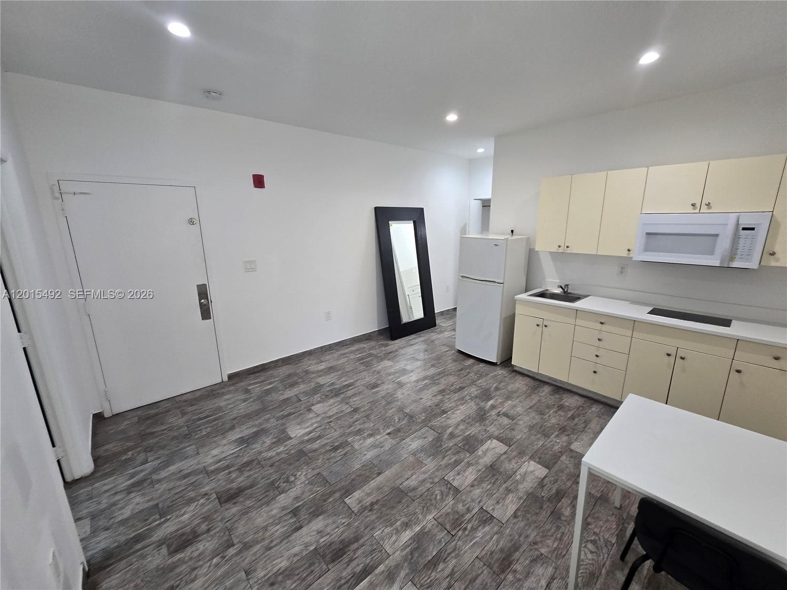 1345 Pennsylvania Ave # 2A, Miami Beach FL 33139 — 5