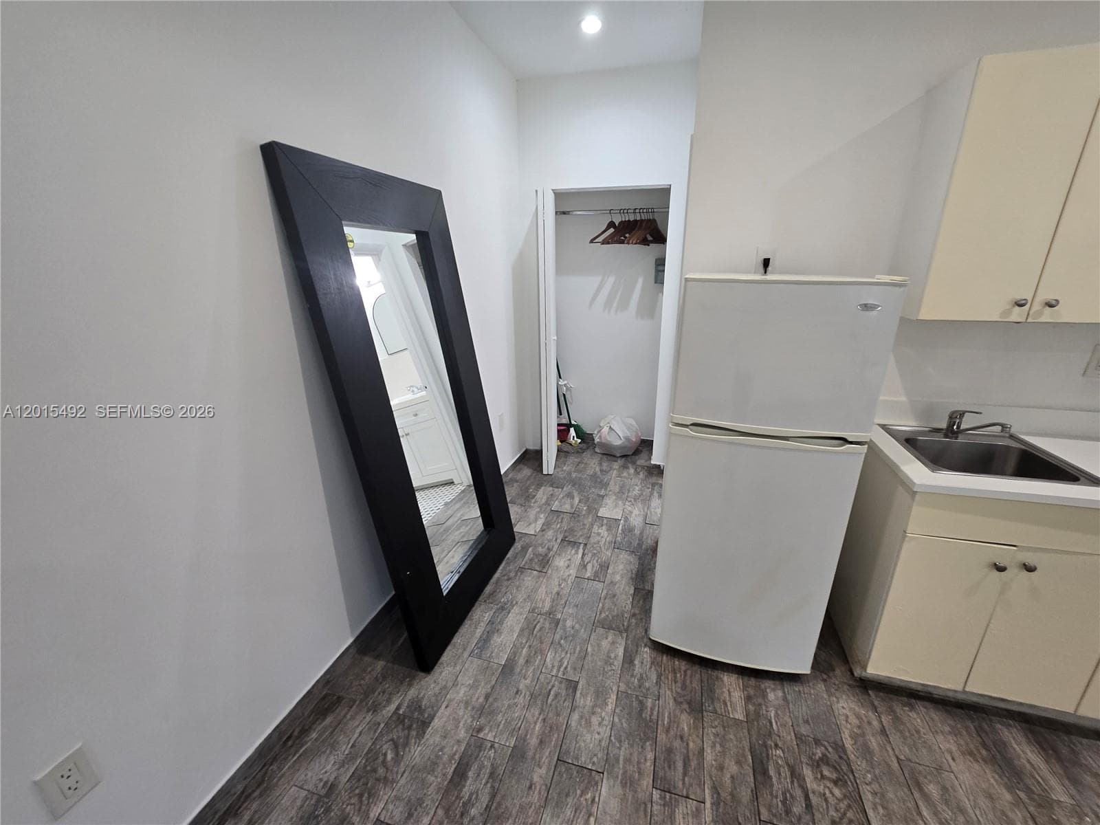 1345 Pennsylvania Ave # 2A, Miami Beach FL 33139 — 11