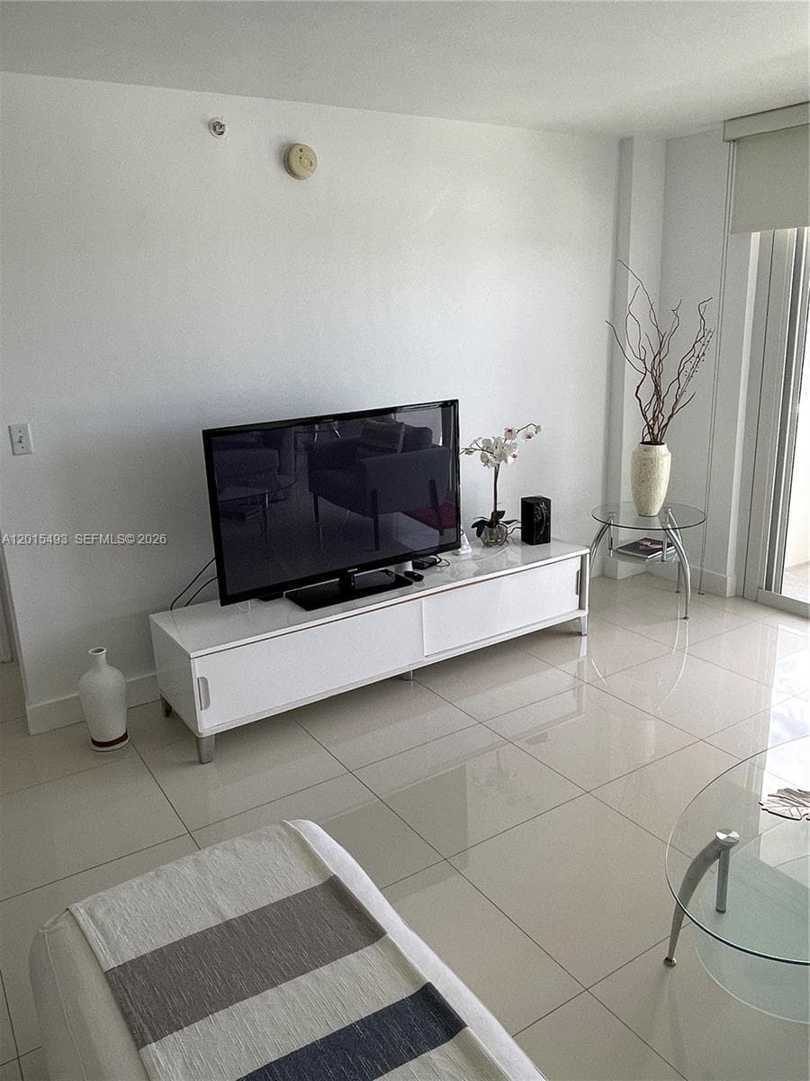 9195 Collins Ave # 1012, Surfside FL 33154 — 7