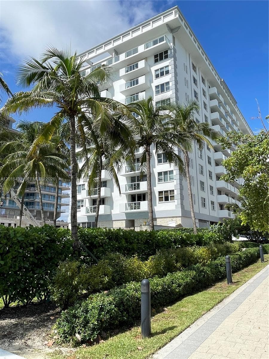 9195 Collins Ave # 1012, Surfside FL 33154 — 25