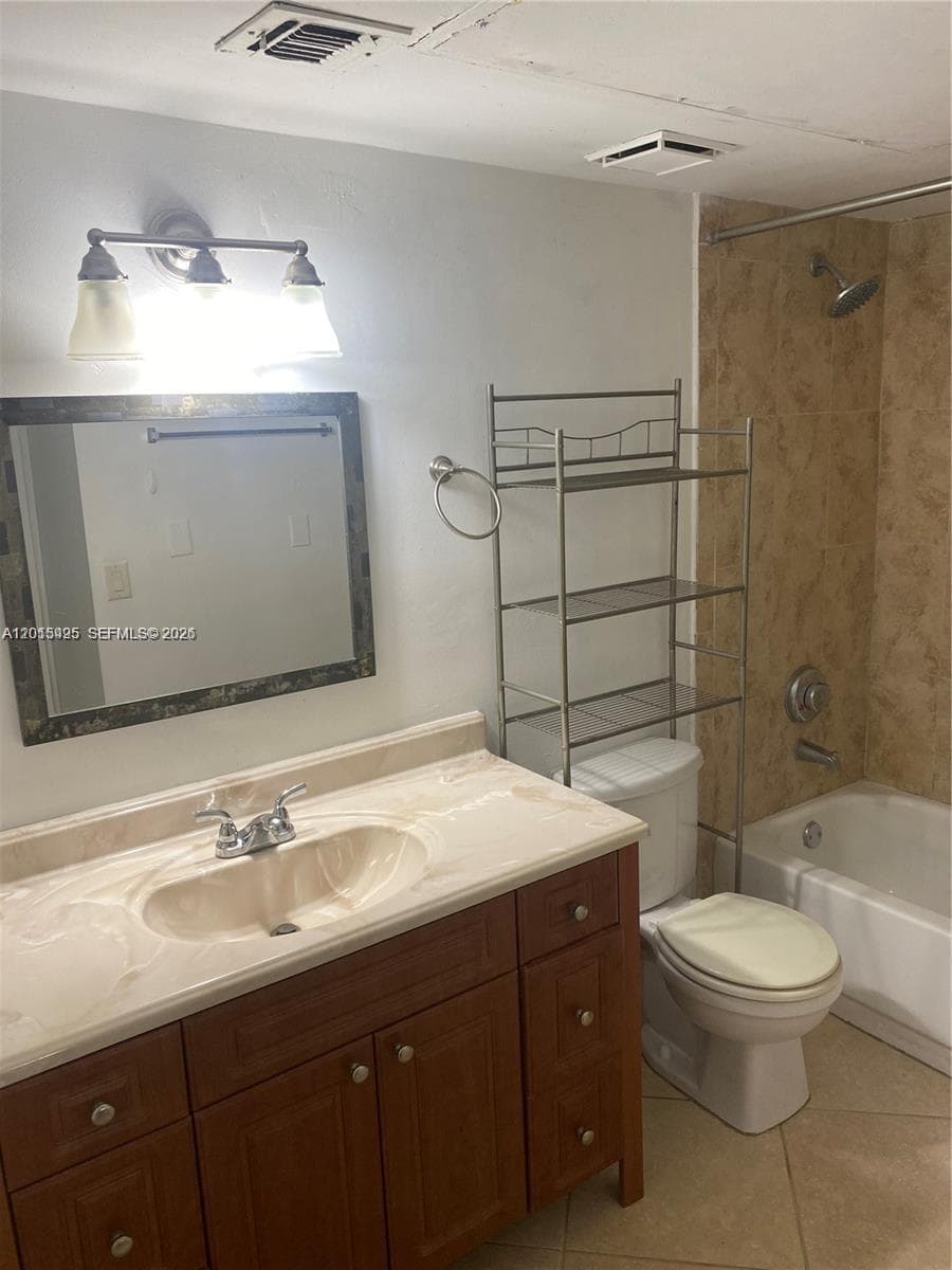 18330 NW 68th Ave # G, Hialeah FL 33015 — 10