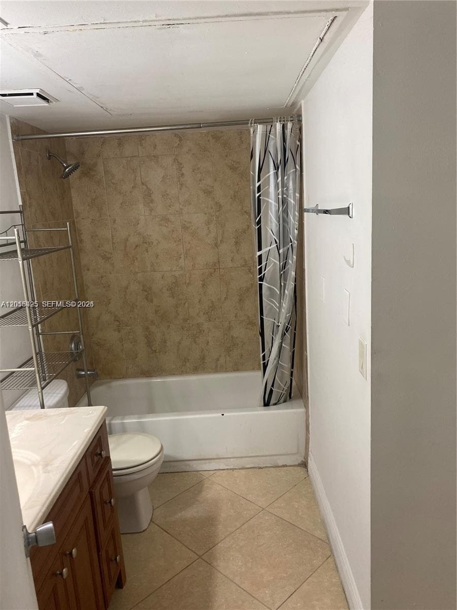 18330 NW 68th Ave # G, Hialeah FL 33015 — 11