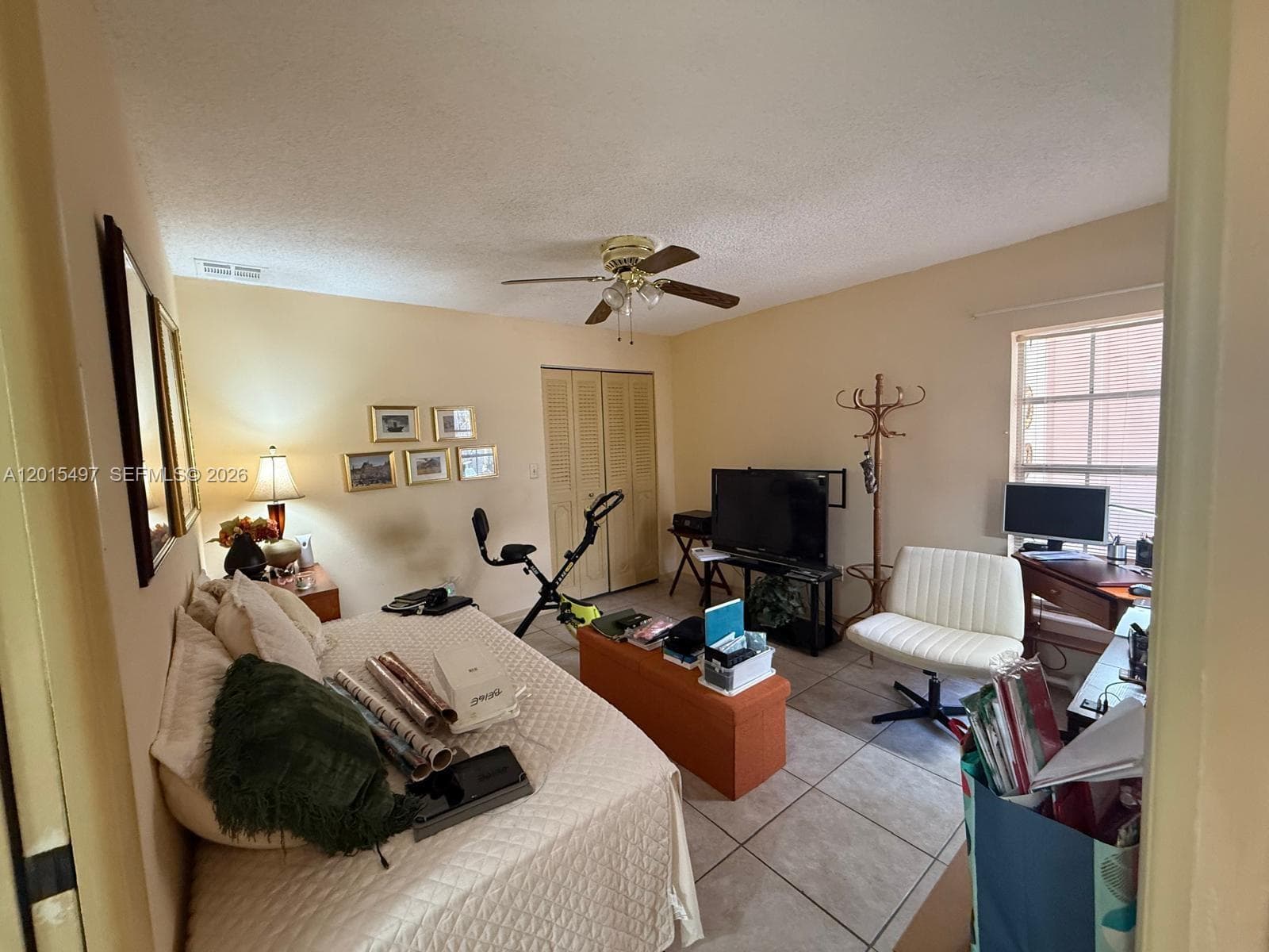 19300 W Lake Dr, Hialeah FL 33015 — 6