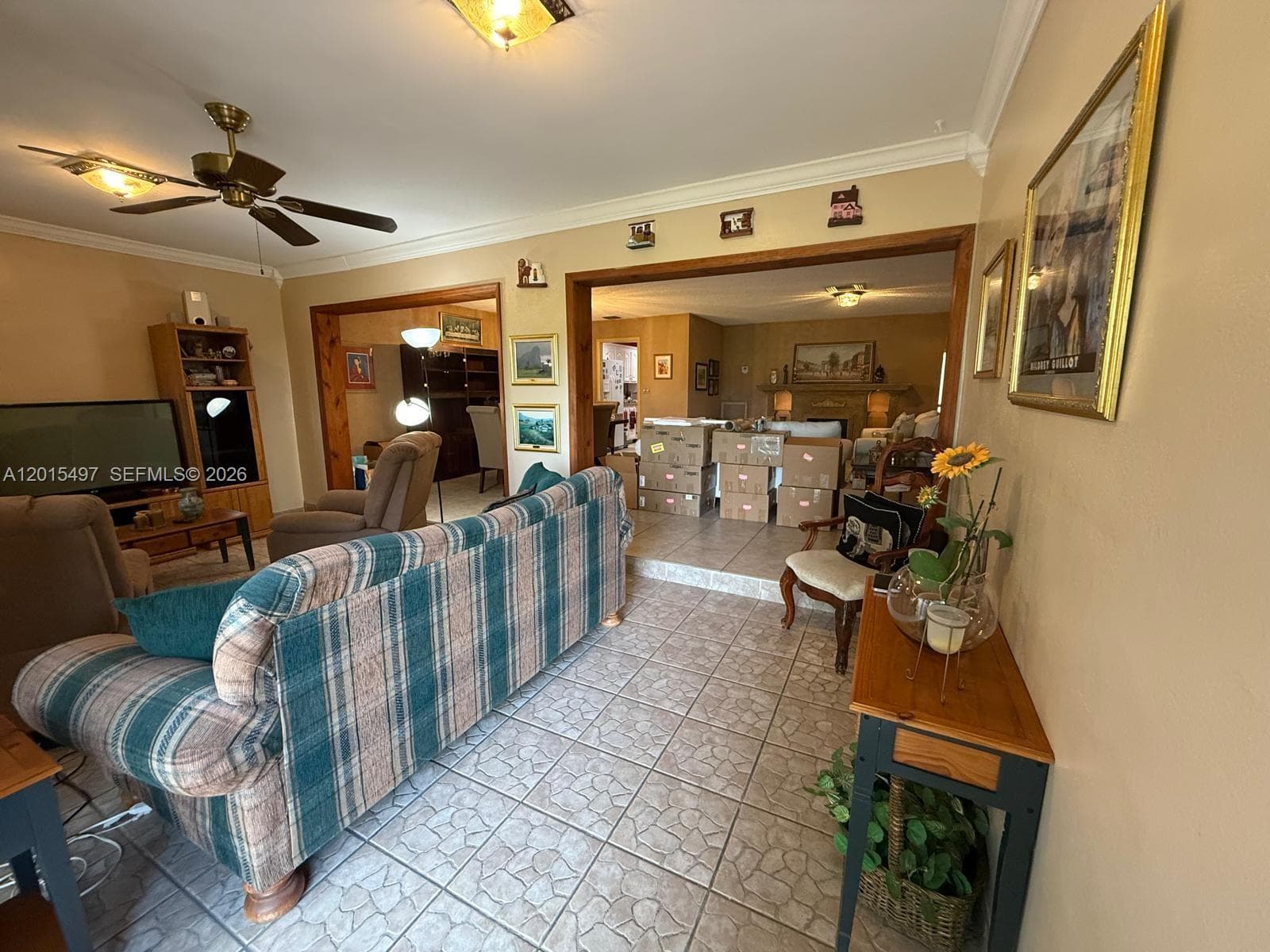 19300 W Lake Dr, Hialeah FL 33015 — 20