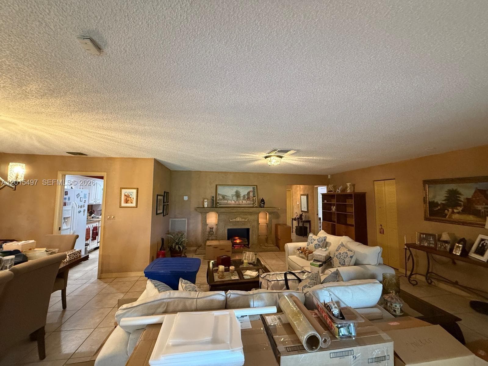 19300 W Lake Dr, Hialeah FL 33015 — 14