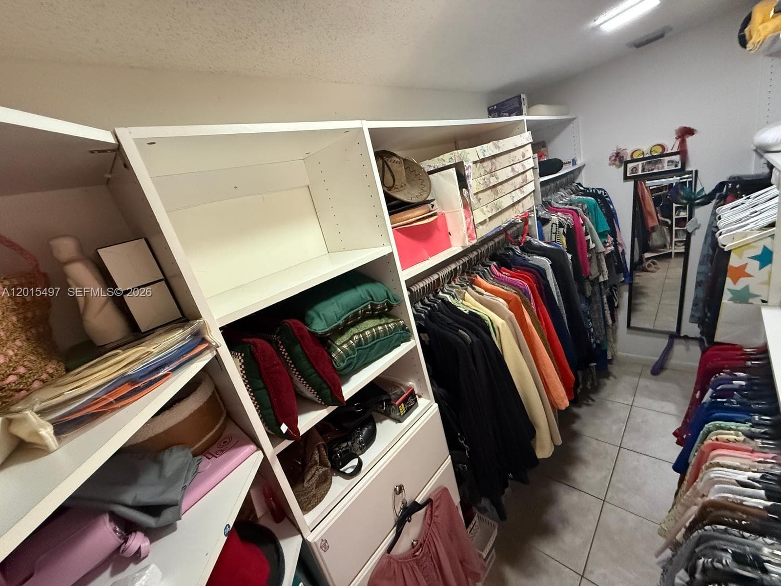 19300 W Lake Dr, Hialeah FL 33015 — 18