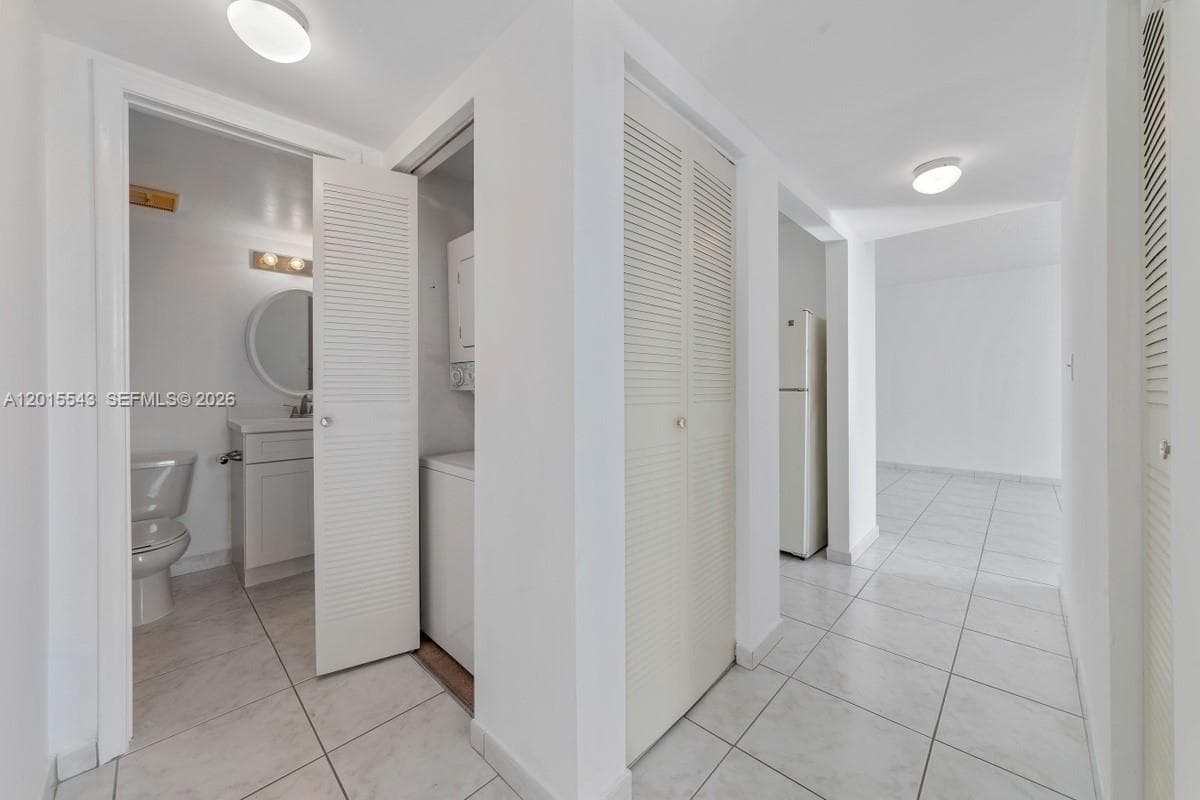 11715 SW 18th St # 410, Miami FL 33175 — 16