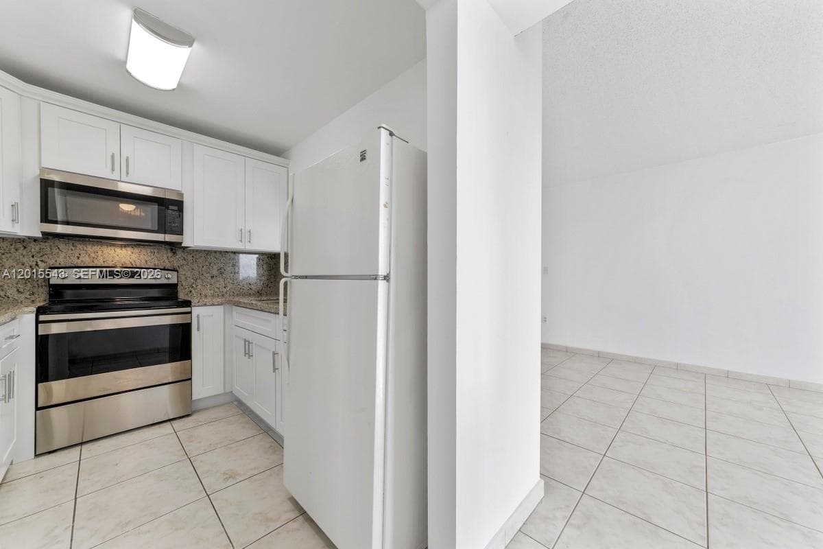 11715 SW 18th St # 410, Miami FL 33175 — 8